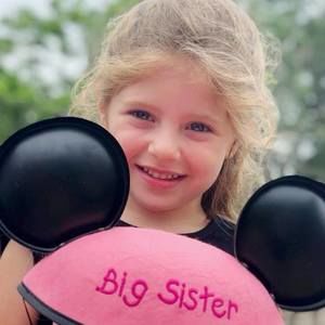 Meet your Posher, Sharon